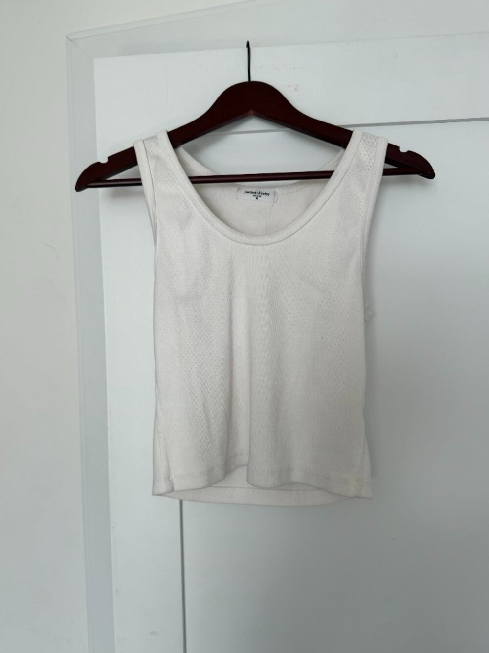 Perfect White Tee Blondie Tank Cropped White Medium